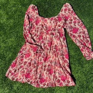 Beautiful spring Parisian dress by Sézane, size 4, pink